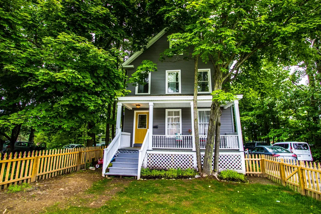 5 Columbia Street Augusta ME 04330