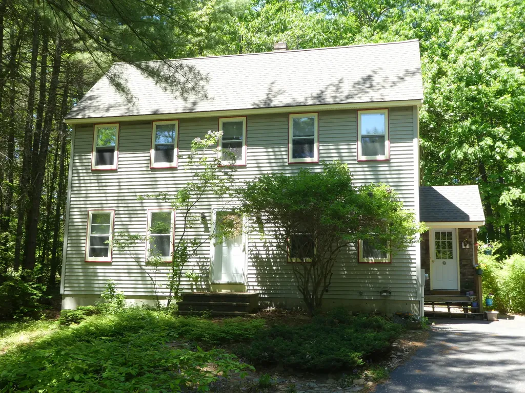 3 Chippendale Drive Sanford ME 04073