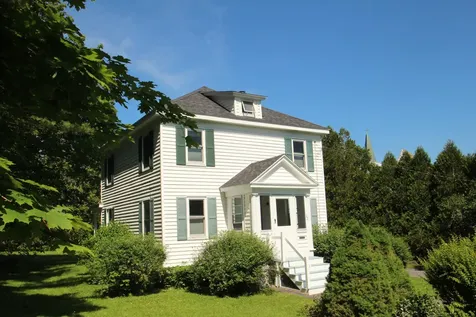 42 Highland Street Rockland ME 04841