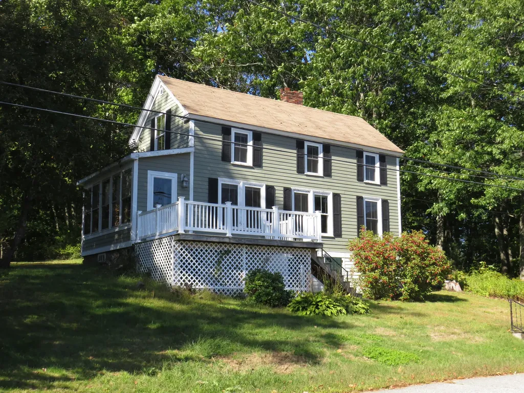 9 Oak Street Camden ME 04843