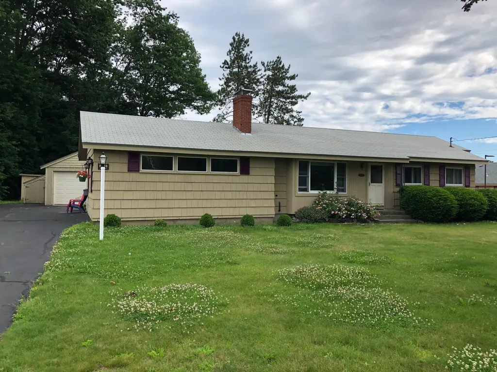 262 Main Street Gorham ME 04038