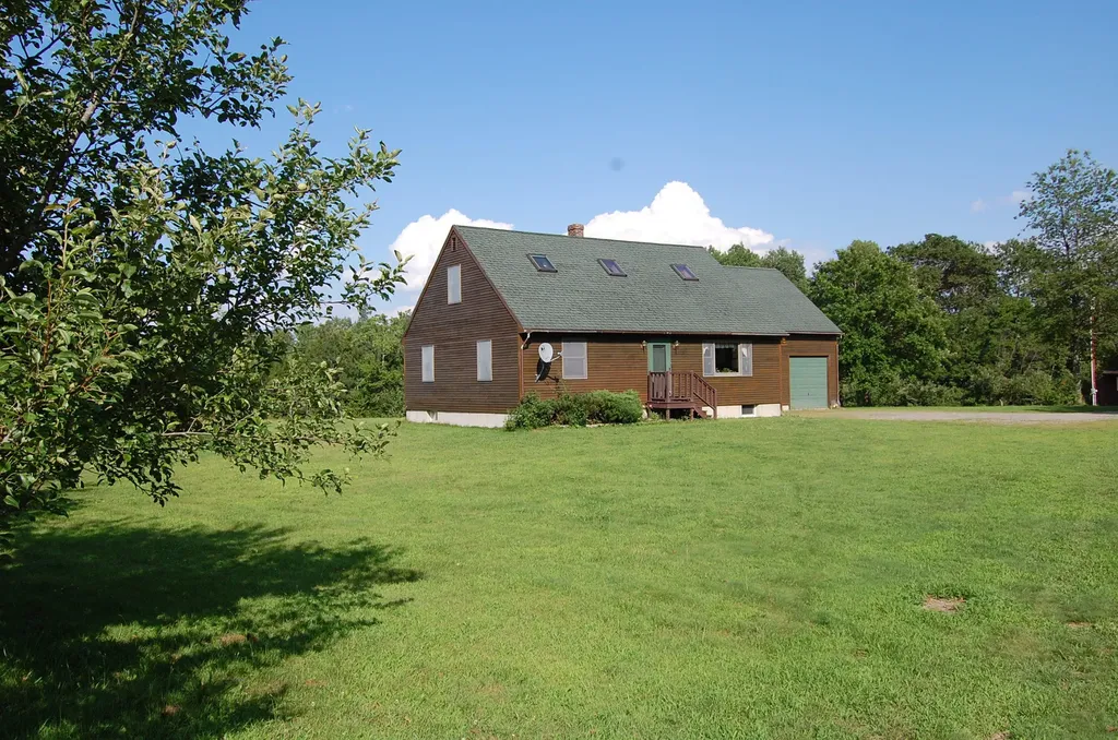 1235 Kirkland Road Old Town ME 04468