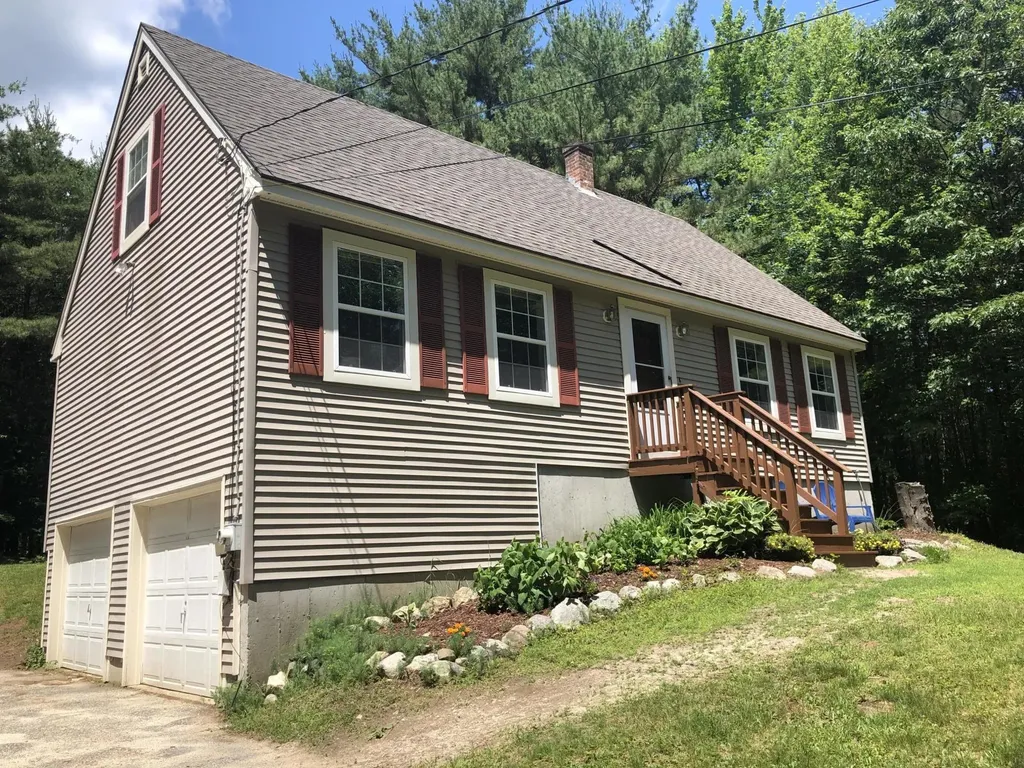 20 Maturo Drive Casco ME 04015