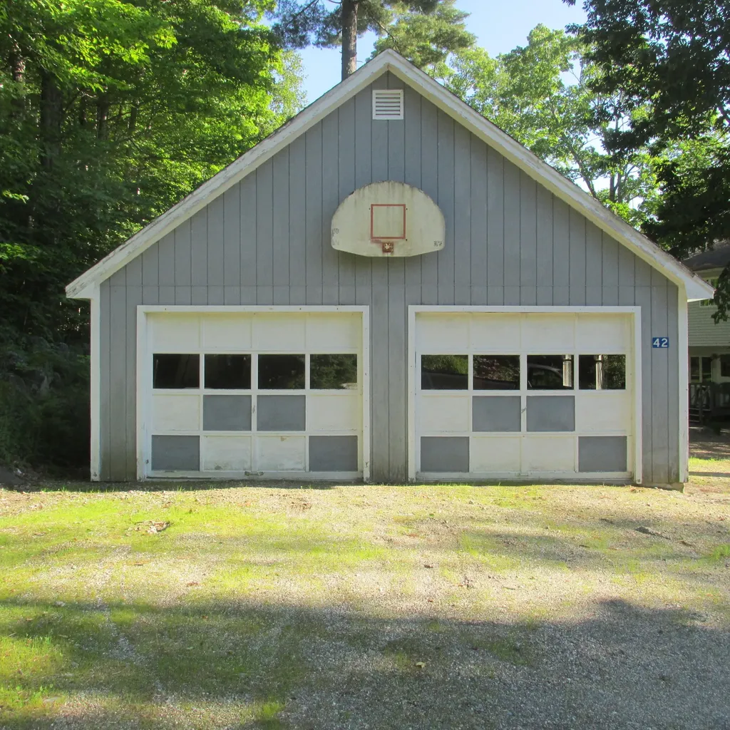 42 Daley Road Dedham ME 04429
