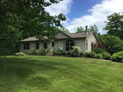 20 S Gage Road Oakland ME 04963