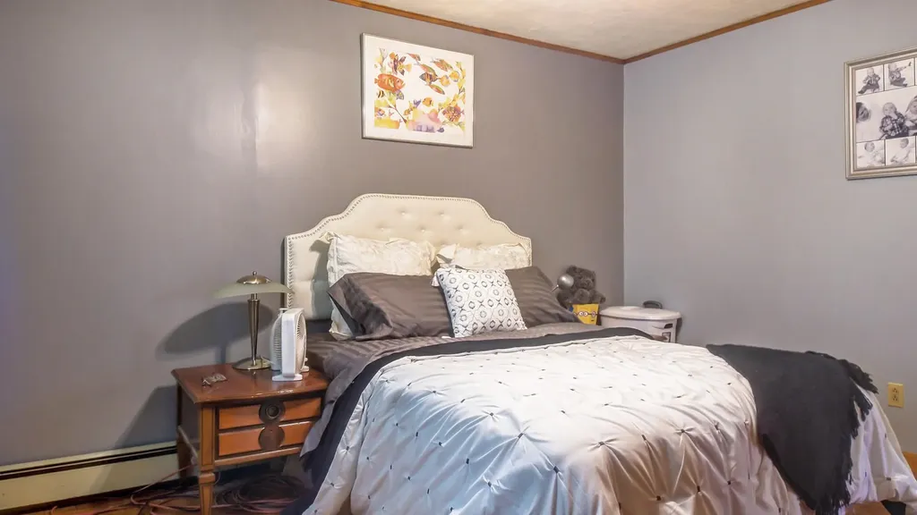 1075 River Avenue Gardiner ME 04345