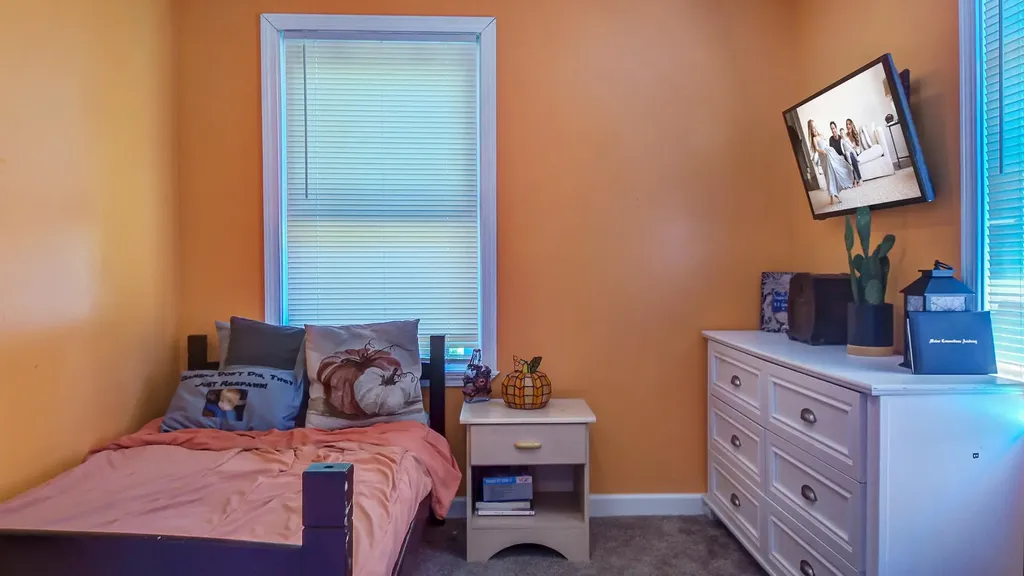 1075 River Avenue Gardiner ME 04345