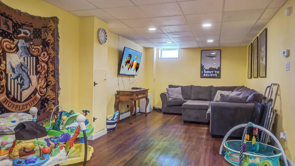 1075 River Avenue Gardiner ME 04345