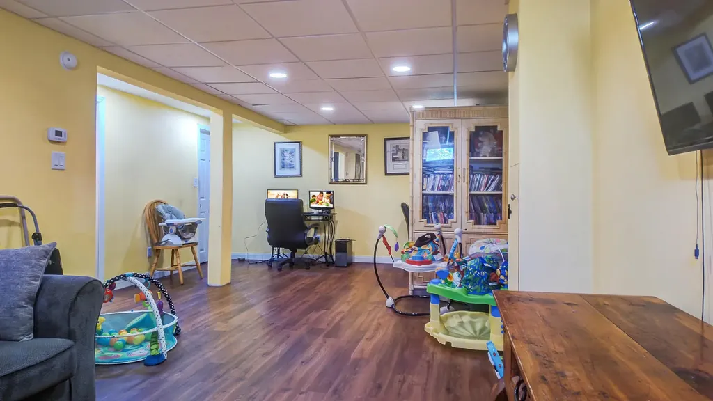 1075 River Avenue Gardiner ME 04345