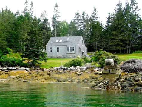 145 Dyers Island Road Vinalhaven ME 04863