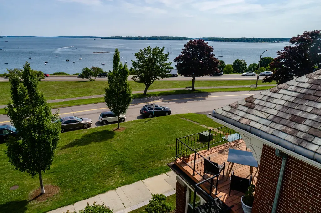 126 Eastern Promenade Portland ME 04101