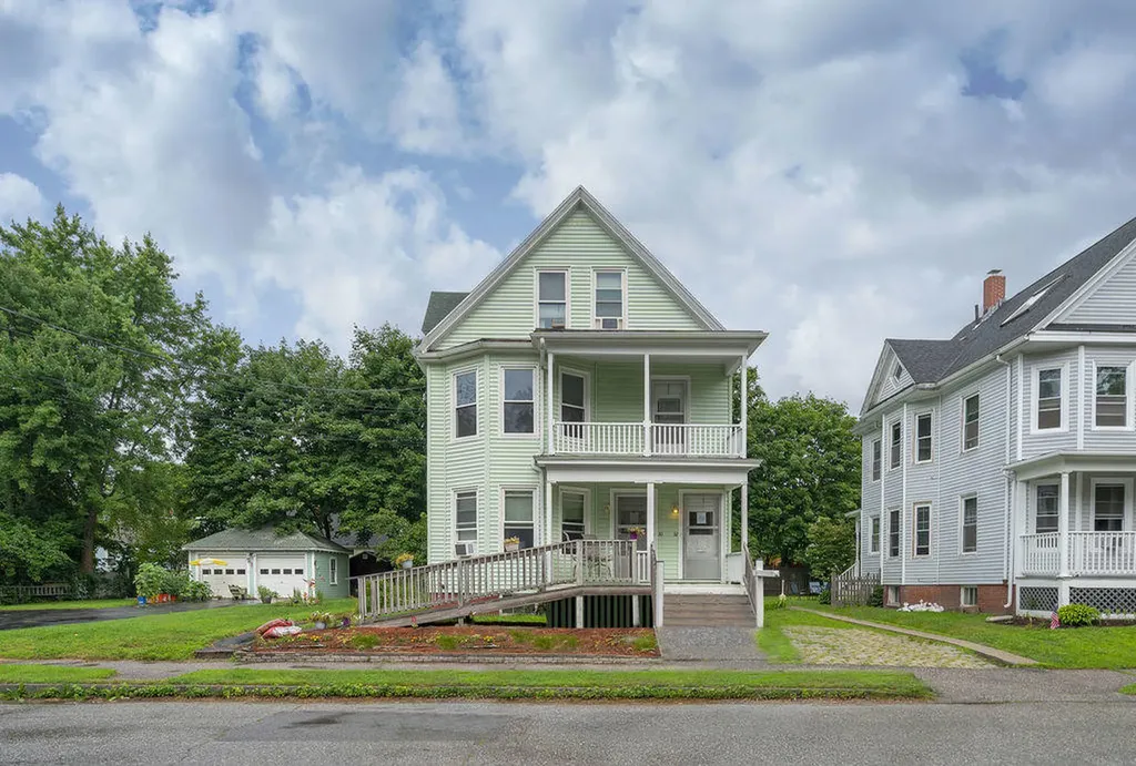 32 E Kidder Street Portland ME 04103