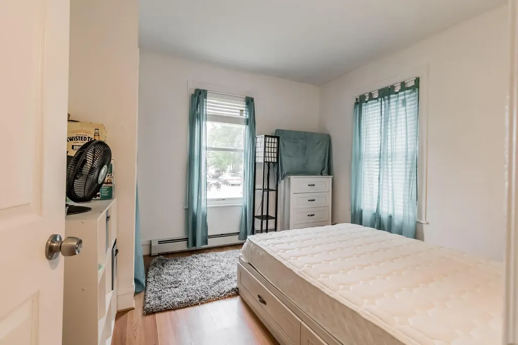 605-607 Washington Avenue Portland ME 04103