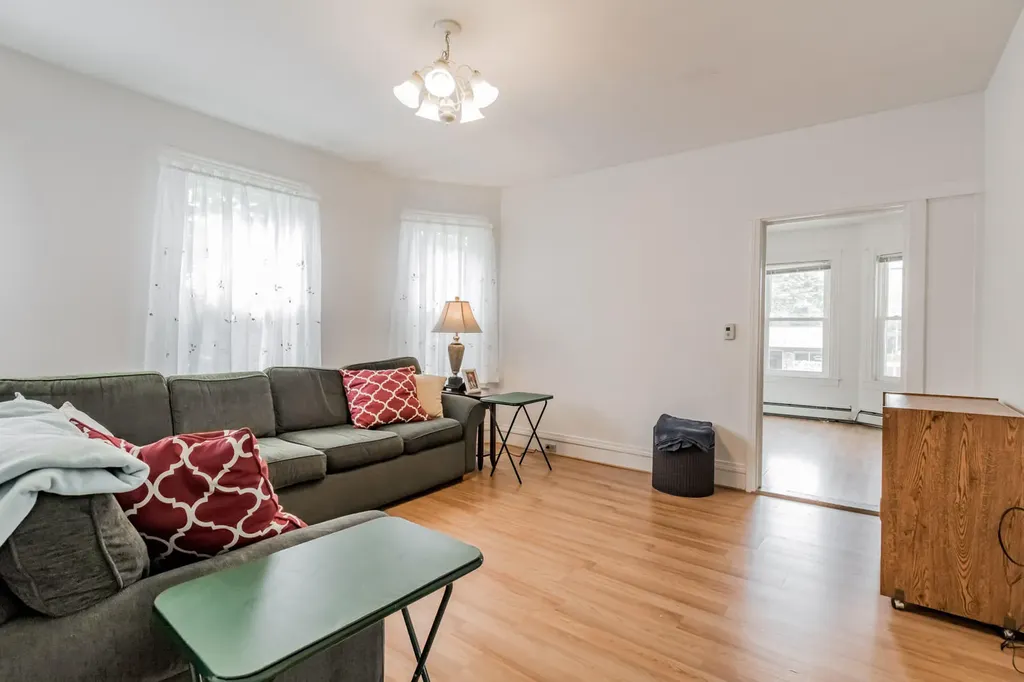 605-607 Washington Avenue Portland ME 04103