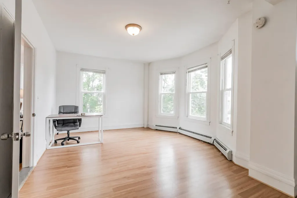 605-607 Washington Avenue Portland ME 04103
