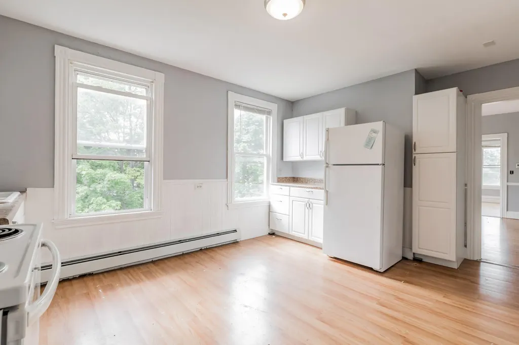 605-607 Washington Avenue Portland ME 04103