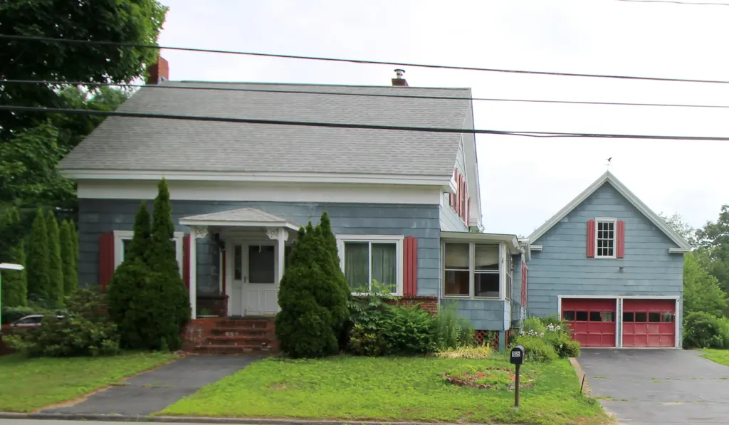 165 Bradley Street Saco ME 04072