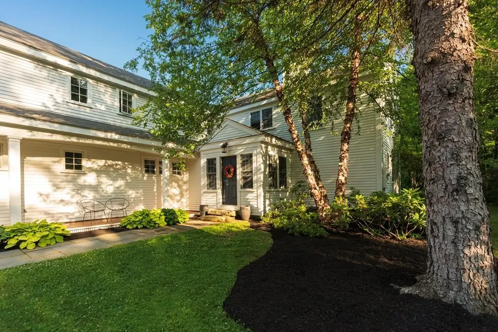 269 Blackstrap Road Falmouth ME 04105