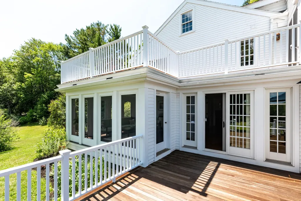 269 Blackstrap Road Falmouth ME 04105