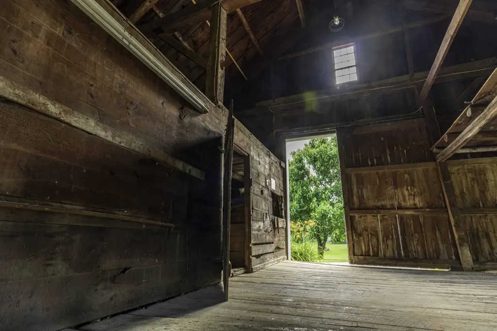 269 Blackstrap Road Falmouth ME 04105