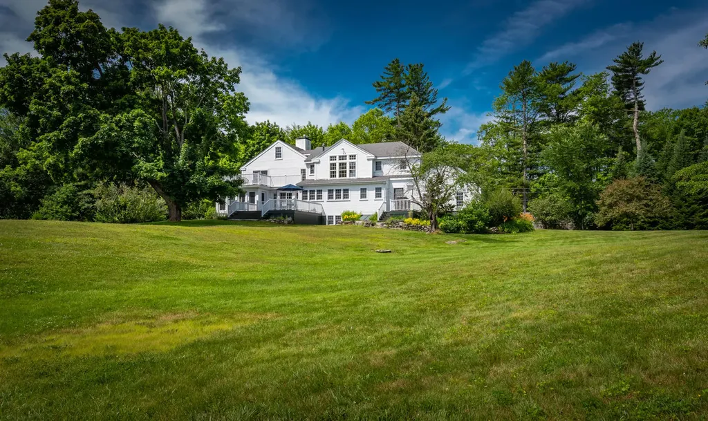269 Blackstrap Road Falmouth ME 04105