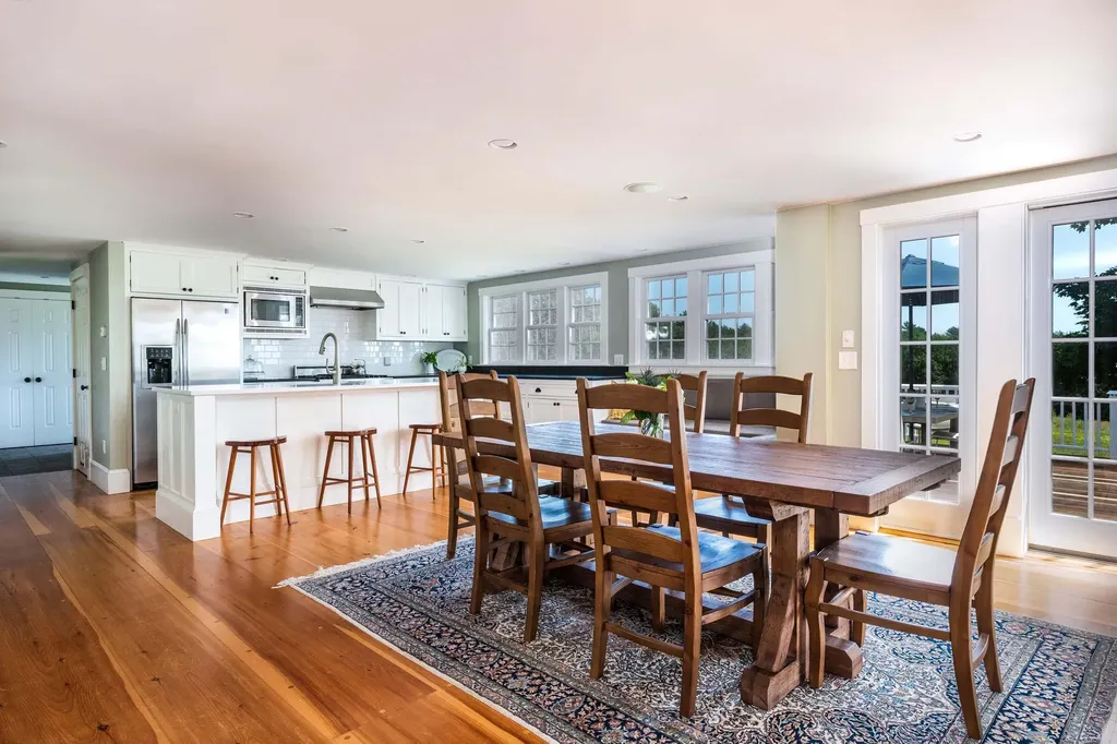 269 Blackstrap Road Falmouth ME 04105