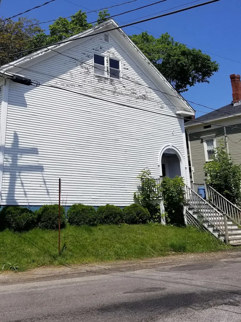 756 Middle Street Bath ME 04530
