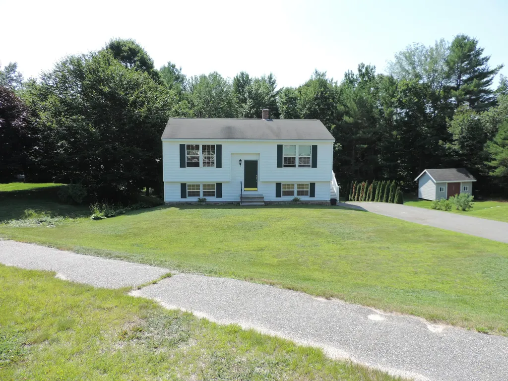 5 Garden Lane Windham ME 04062