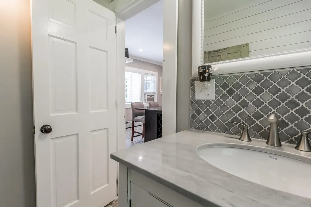 91 Lincoln Road Saco ME 04072