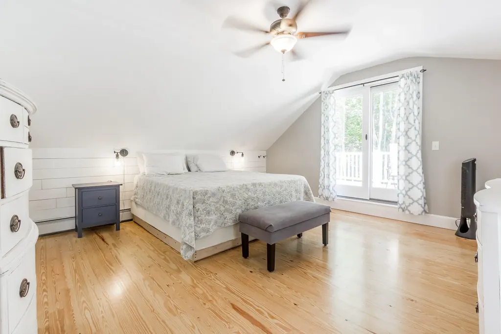 91 Lincoln Road Saco ME 04072