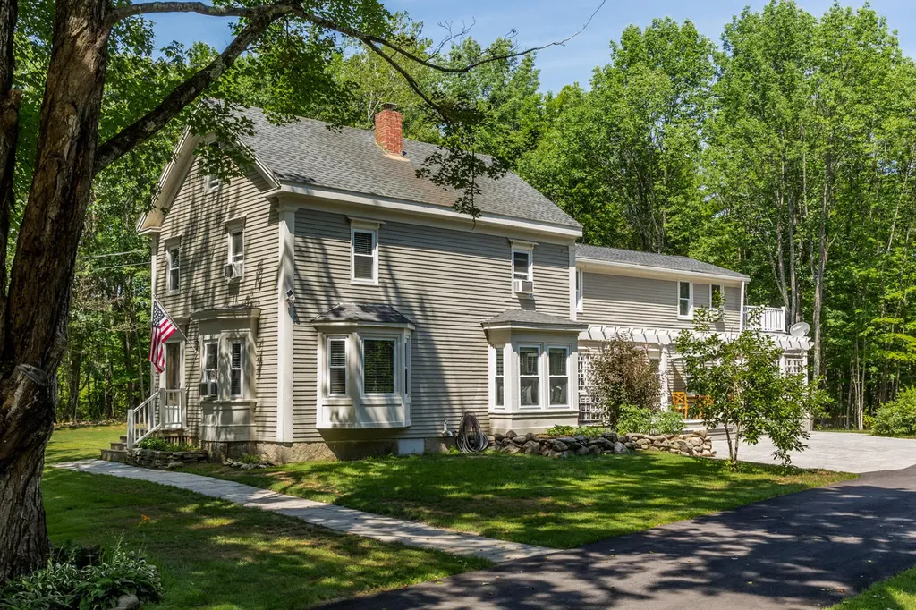 91 Lincoln Road Saco ME 04072
