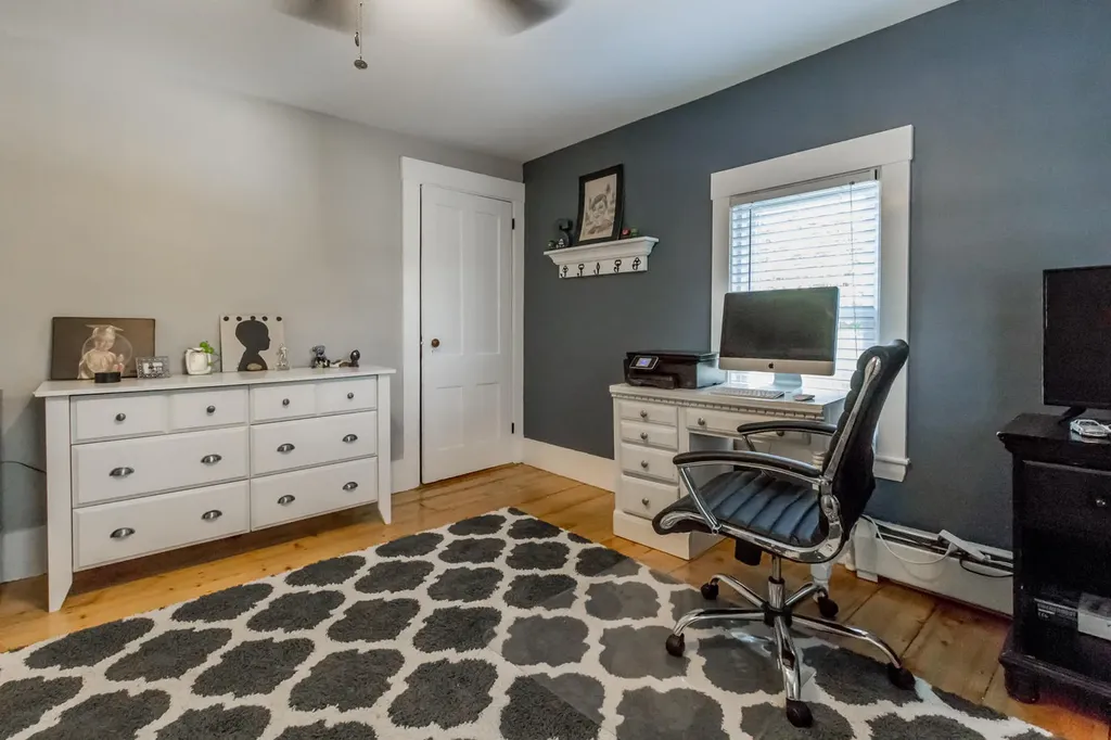 91 Lincoln Road Saco ME 04072