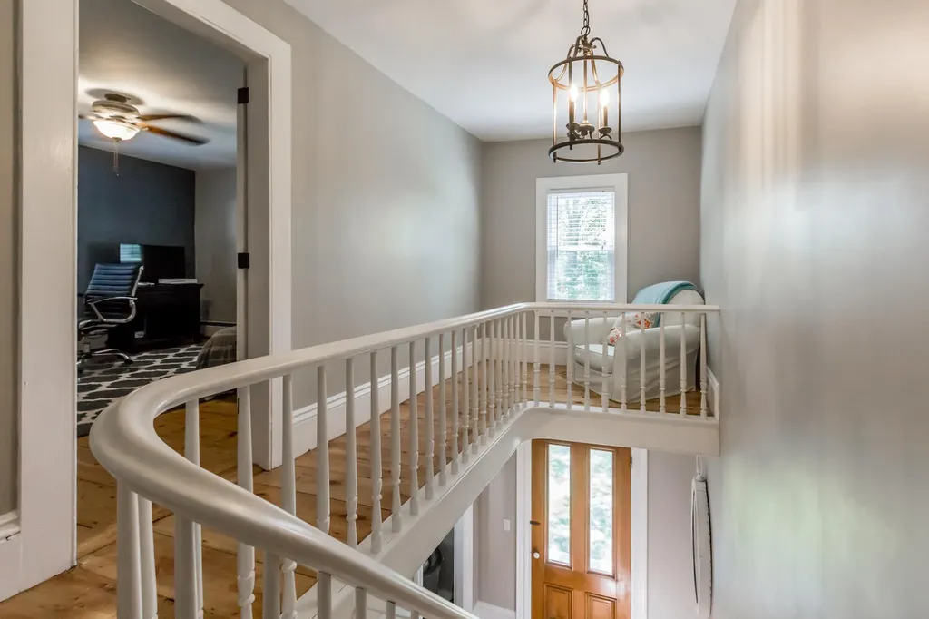 91 Lincoln Road Saco ME 04072