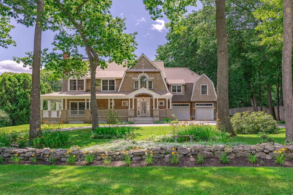 10 White Rock Drive Falmouth ME 04105