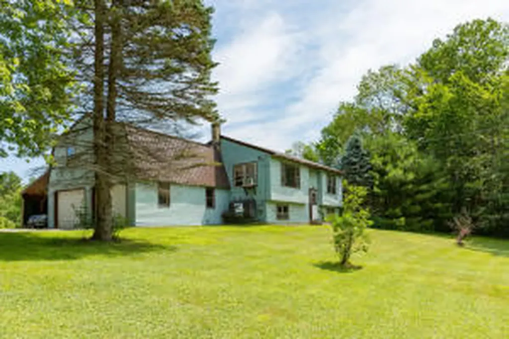 147 New Settlement Road Hiram ME 04041