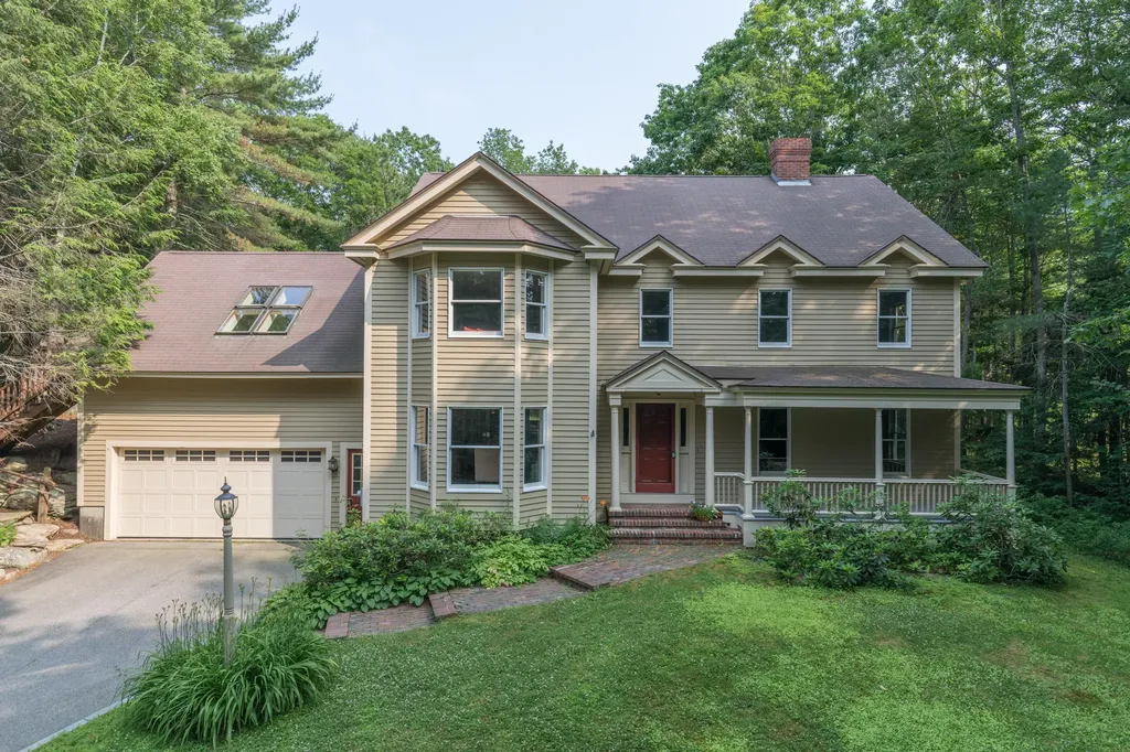 119 Highlands Farm Road Yarmouth ME 04096