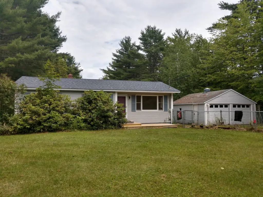 780 North Bend Road Surry ME 04684