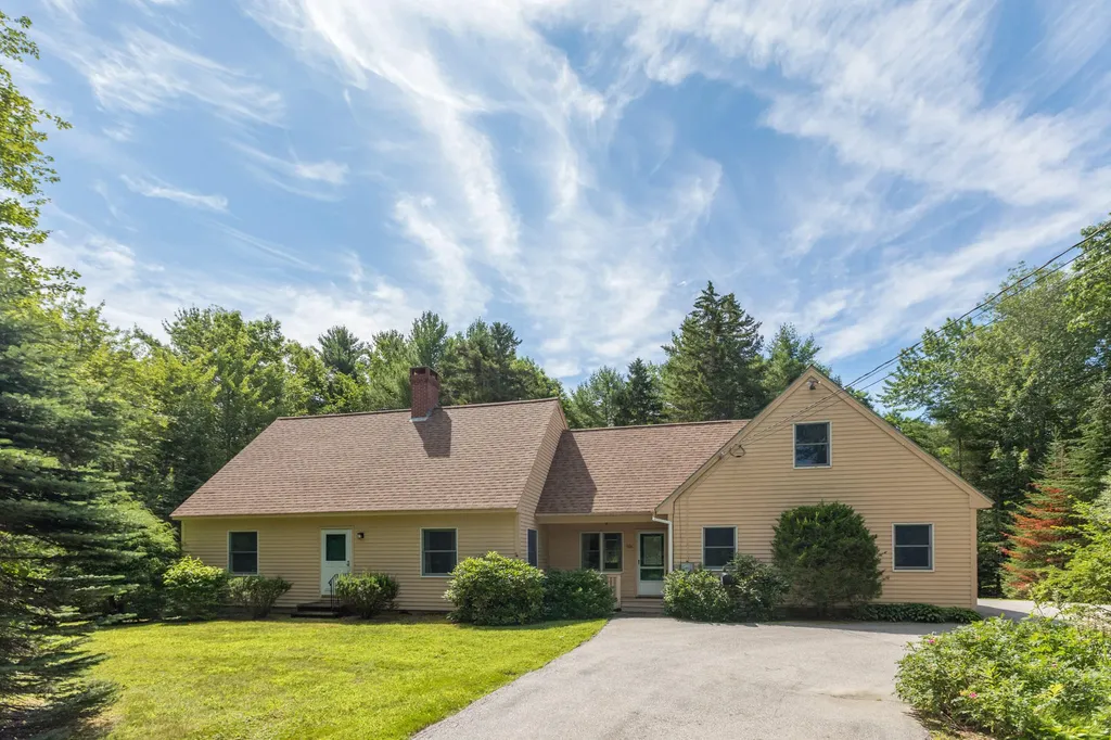106 Beech Hill Road Rockport ME 04856