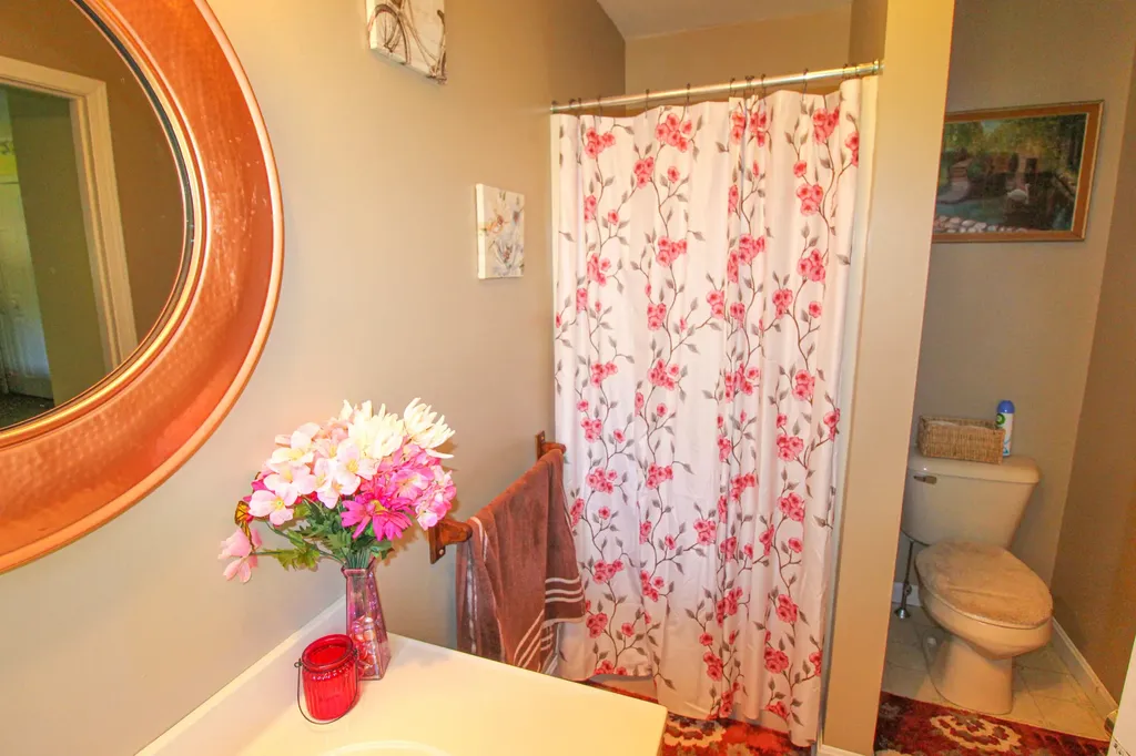 36 Albert Drive Lincoln ME 04457