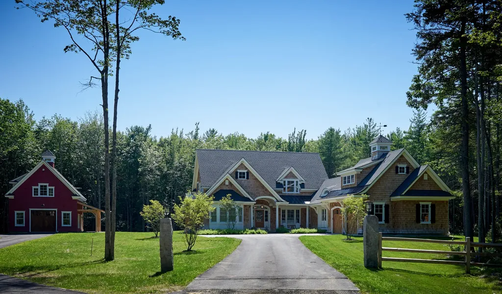 20 Driftwood Lane Falmouth ME 04105