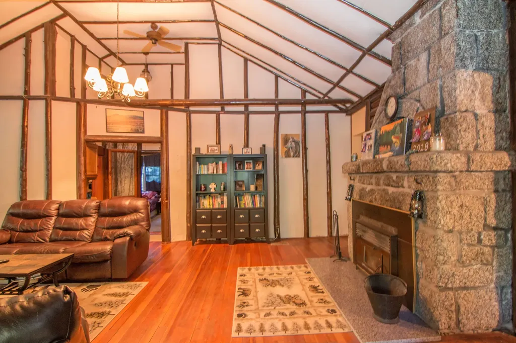 11 Fernwood Road Dedham ME 04429
