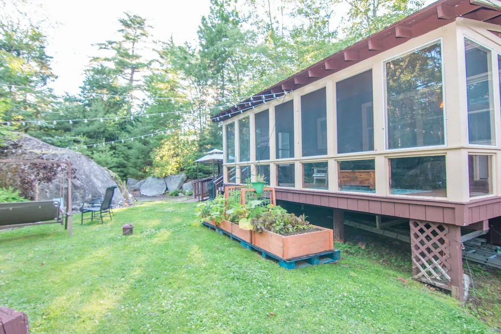 11 Fernwood Road Dedham ME 04429
