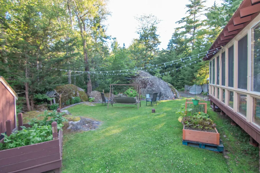 11 Fernwood Road Dedham ME 04429