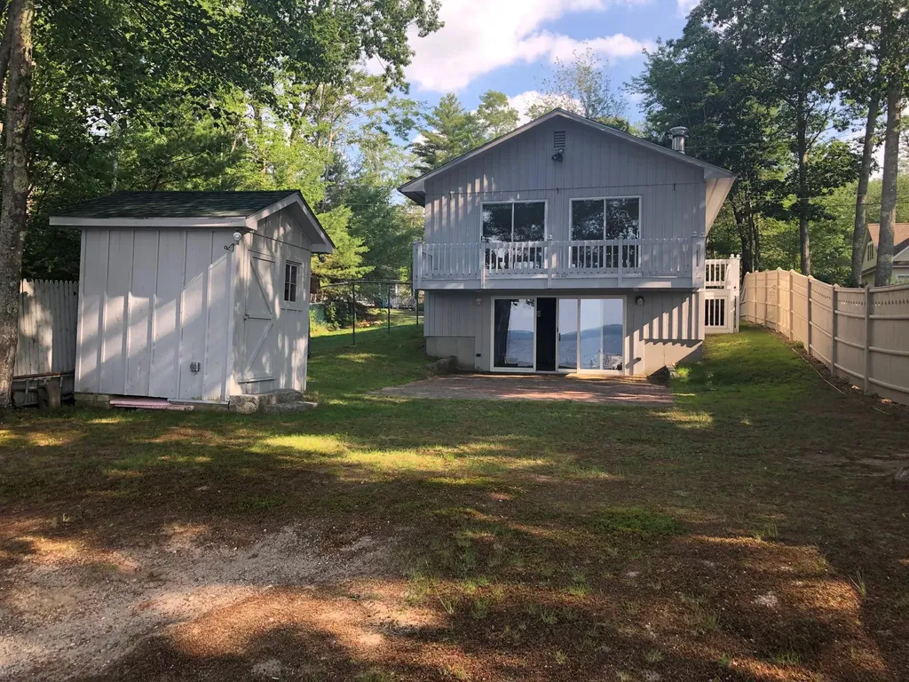 1 Harbor View Way Standish ME 04084