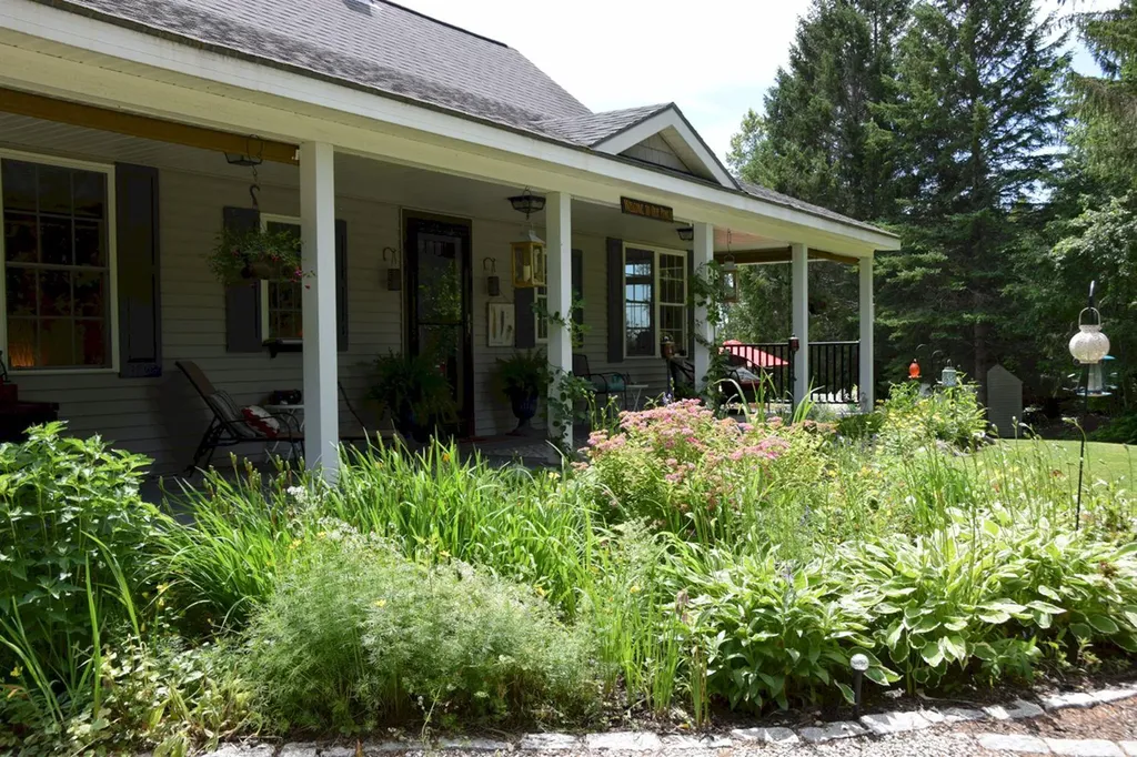 47 Castle Road Harmony ME 04942