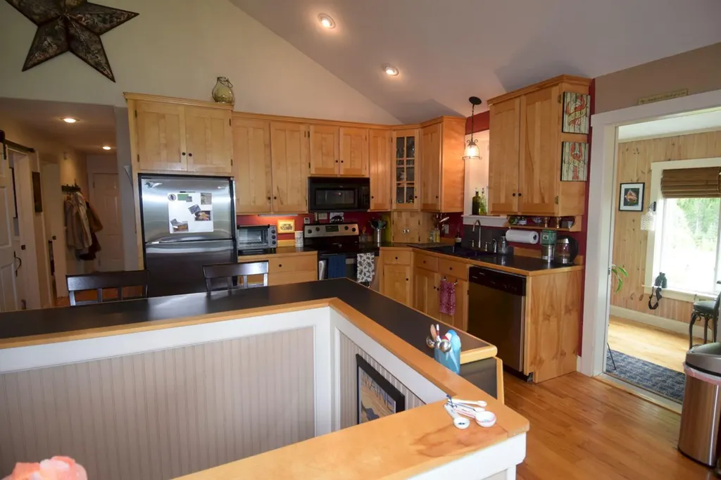 47 Castle Road Harmony ME 04942