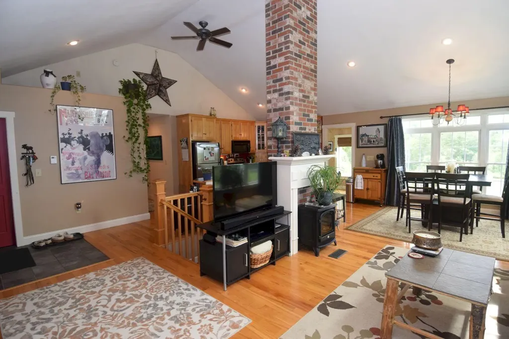 47 Castle Road Harmony ME 04942