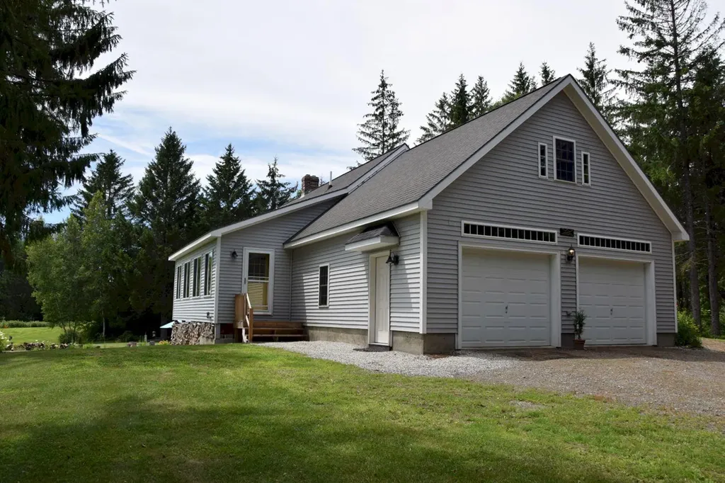 47 Castle Road Harmony ME 04942