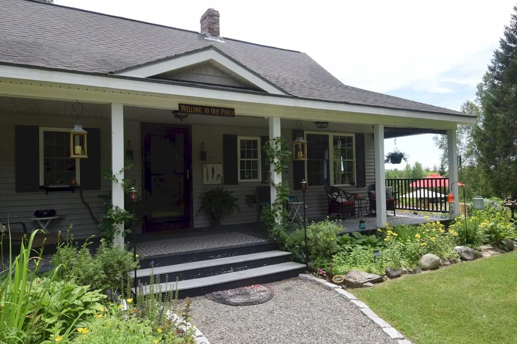 47 Castle Road Harmony ME 04942
