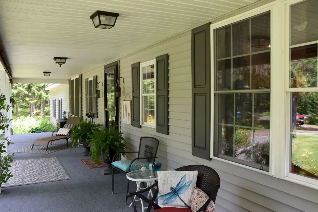 47 Castle Road Harmony ME 04942